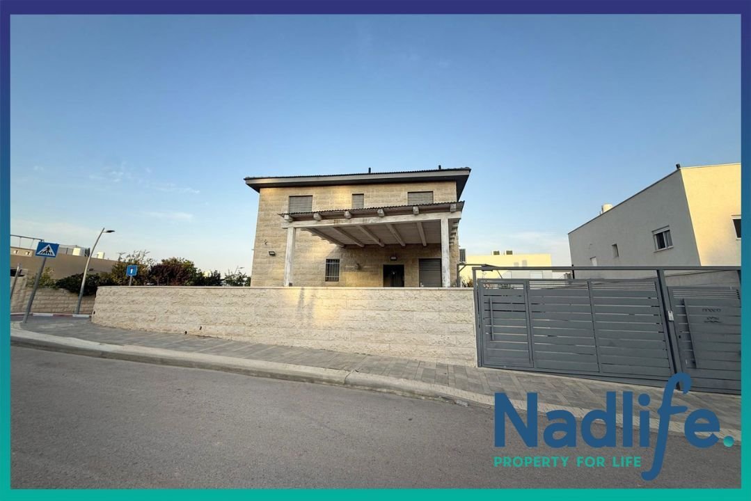 Villa in Luzit, Jerusalem District, Israel 1 - 16889693