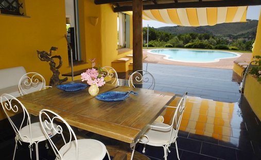 Castle for Sale in Montalto Dora, Italy