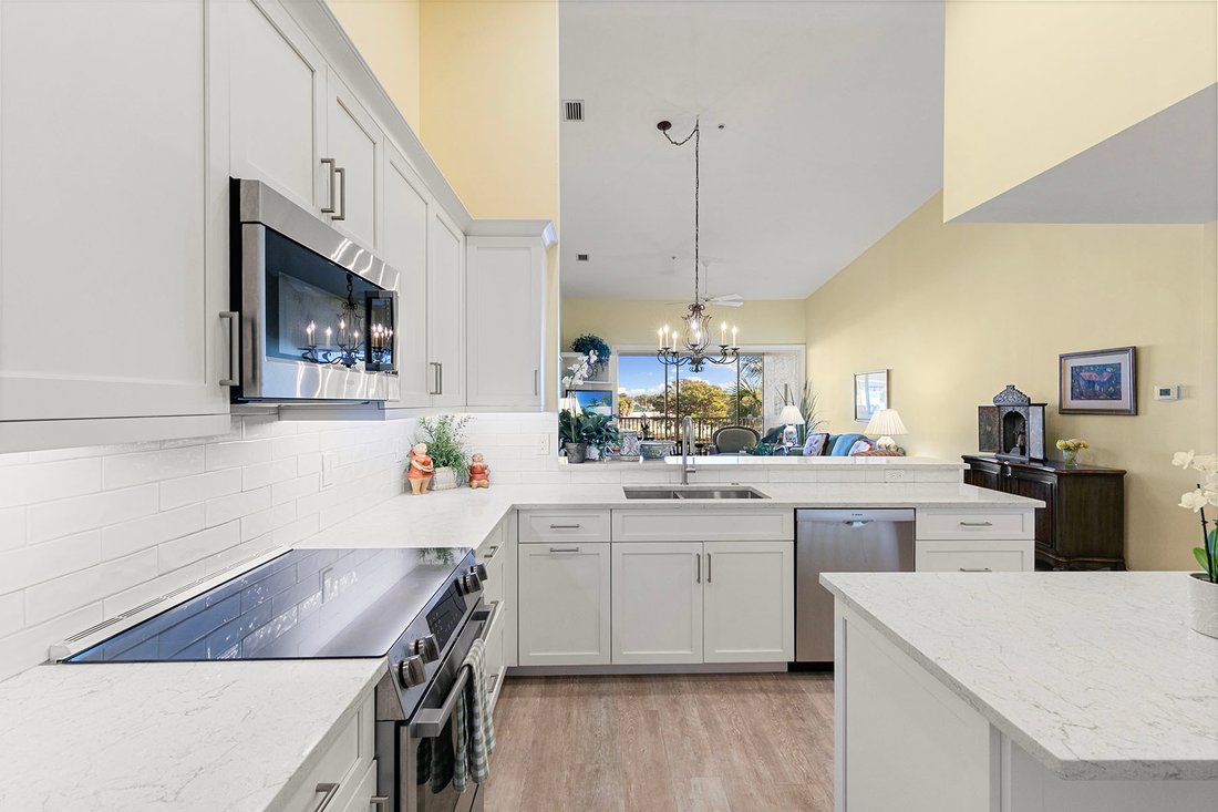 Condo in Naples, Florida, United States 4 - 16890579