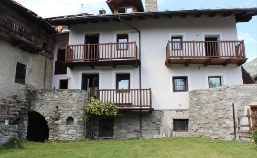 Landhaus in Doues, Aostatal, Italien 1