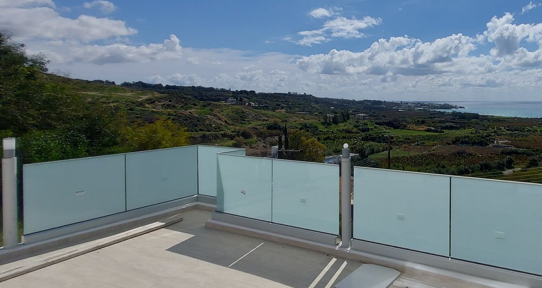 Villa in Peyia, Paphos, Cyprus 2 - 16890611