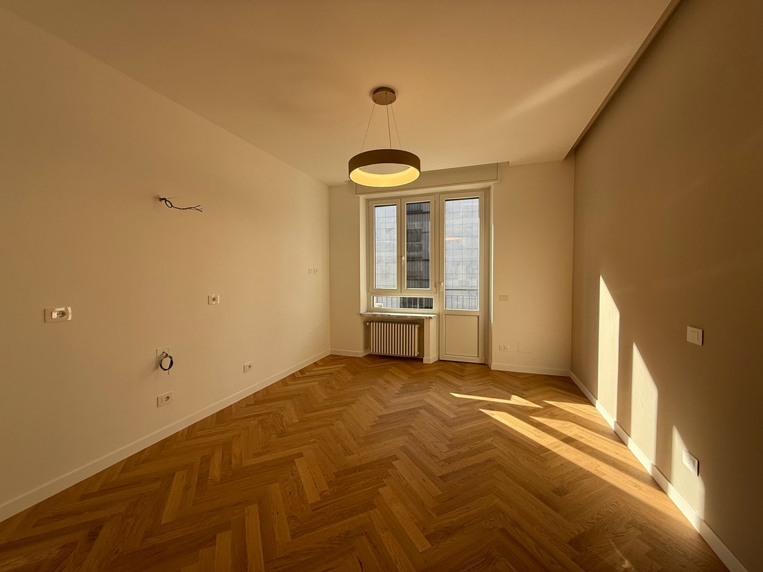 Apartment in Centrale, Milan, Italy 1 - 16890705