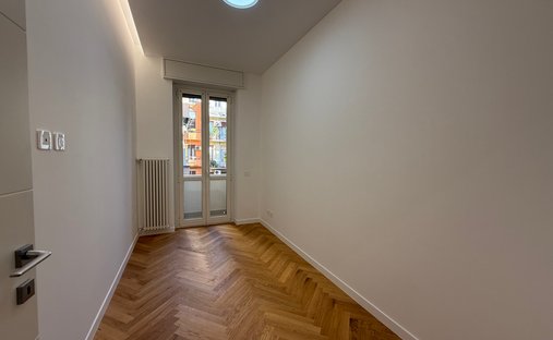 Castle for Sale in Montalto Dora, Italy