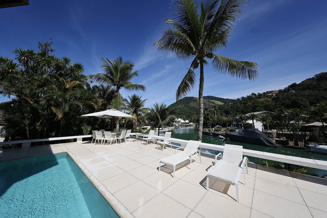 House in Cantagalo, State of Rio de Janeiro, Brazil 5 - 16890622
