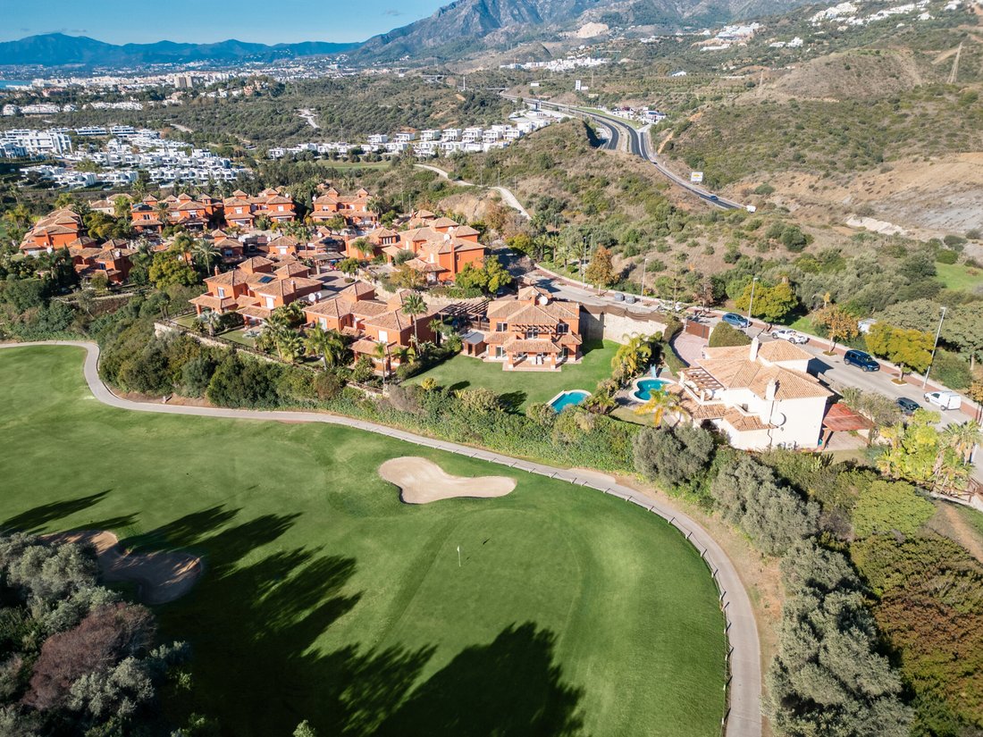 Villa in Marbella, Andalusia, Spain 5 - 16892828