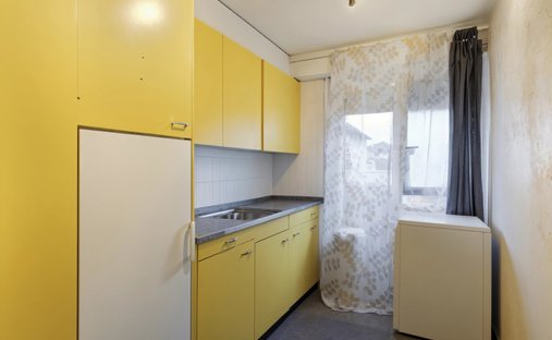 Castle for Sale in Begnins, Switzerland