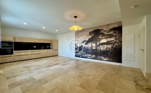 Sale Of Château Uzes, 295m² 11 Rooms €1,700,000 With Terrace - 3