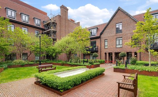 Apartment in Temple Fortune, Barnet, England 1