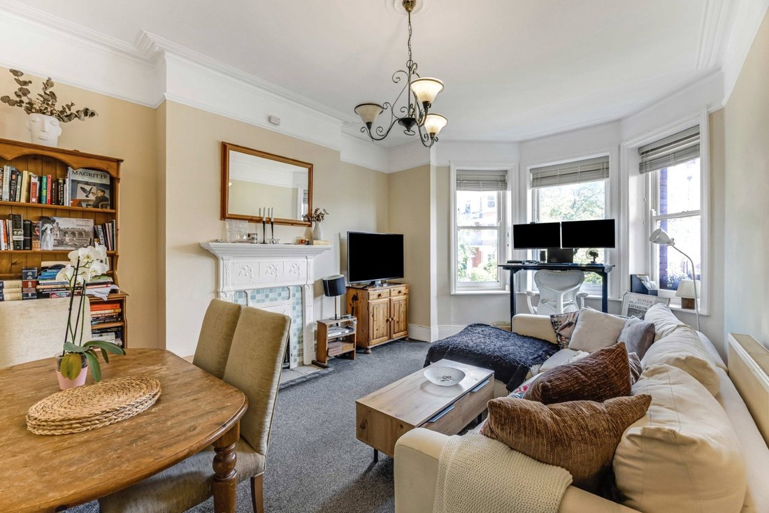 Apartment in West Hampstead, Camden, England 1 - 16891176