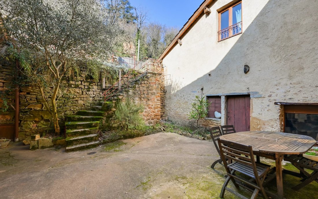 House in Curis-au-Mont-d'Or, Auvergne-Rhône-Alpes, France 4 - 16885206