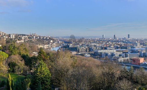 Apartment in Sainte-Foy-lès-Lyon, Auvergne-Rhône-Alpes, France 1