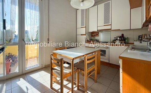 Castle for Sale in Tuscany, Italy