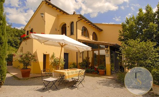 Castle for Sale in Lesa, Italy