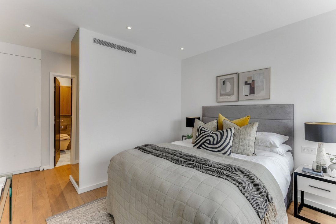 Apartment in Dartmouth Park, Camden, England 5 - 16891677