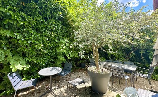 Castle for Sale in Dijon, Bourgogne-Franche-Comté, France