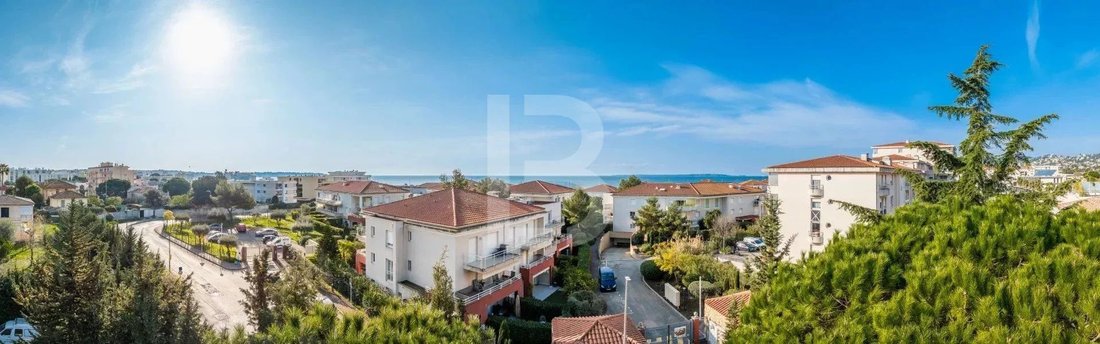 Apartamento en Antibes, Provenza-Alpes-Costa Azul, Francia 2 - 16890799