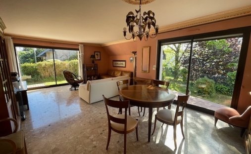 Château Vannes 622.0 Sqm 12 Bedrooms