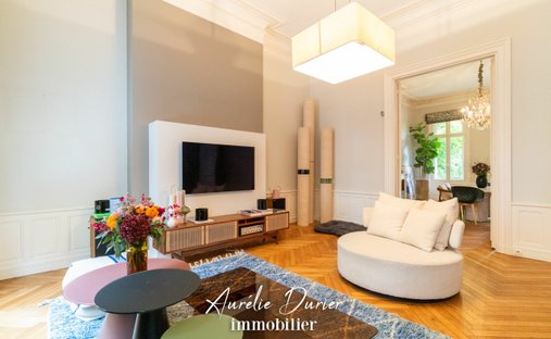 Castle for Sale in Tours, Centre-Val de Loire, France