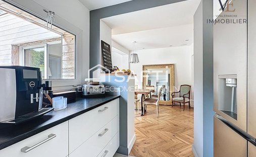 20 Minutes From The Sea : 19th C. Neogothic Style Chateau In Normandy