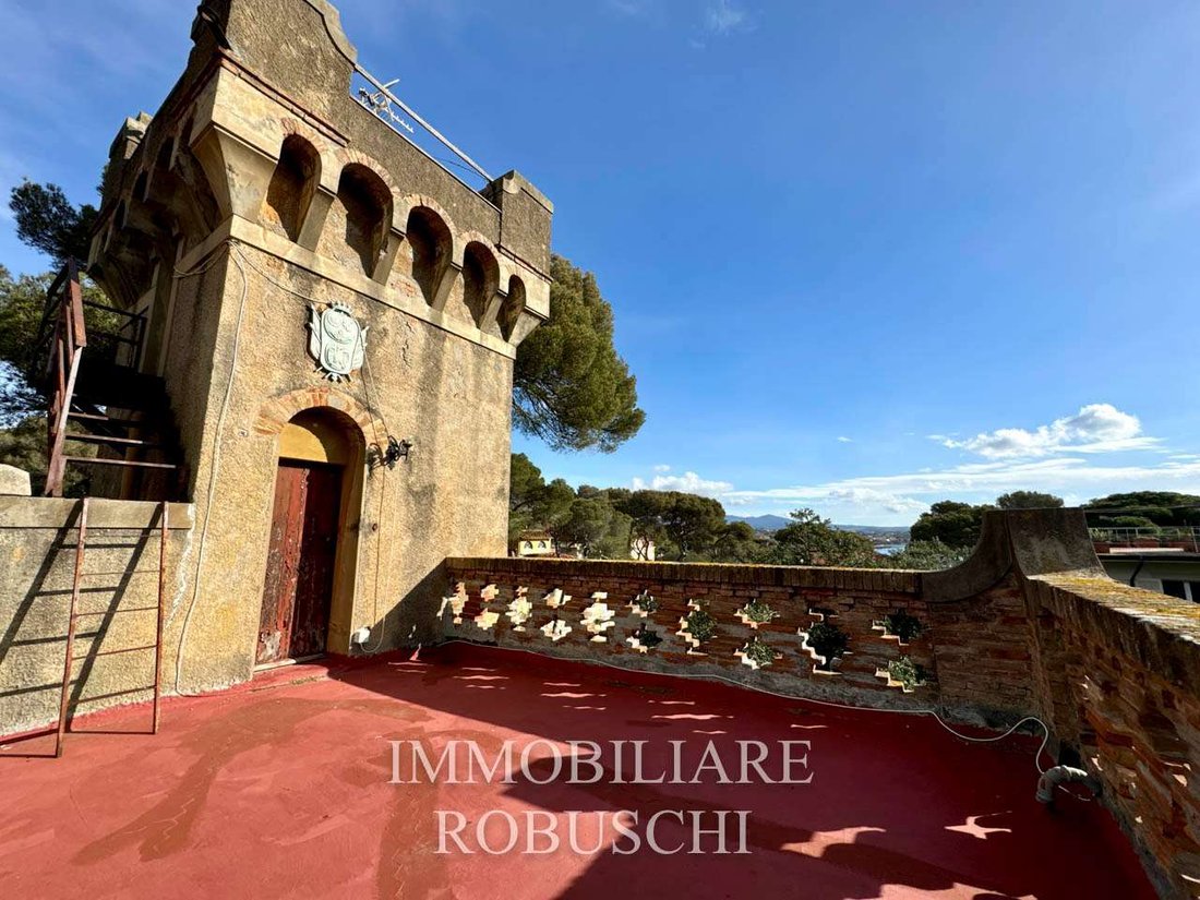 Villa in Castiglioncello, Rosignano Marittimo, Tuscany 1 - 16893347