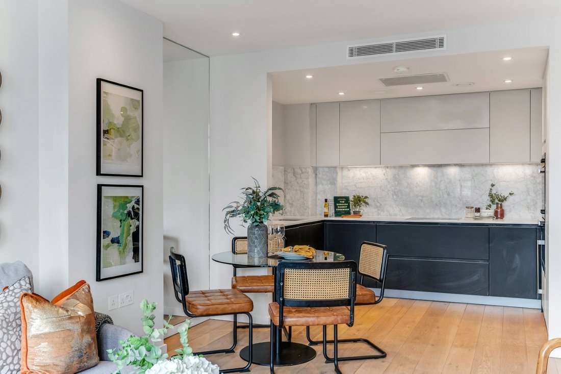 Apartment in Dartmouth Park, Camden, England 2 - 16891677