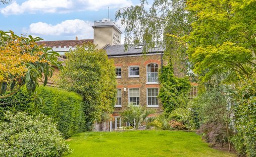 Haus in Hampstead, Camden, England 1