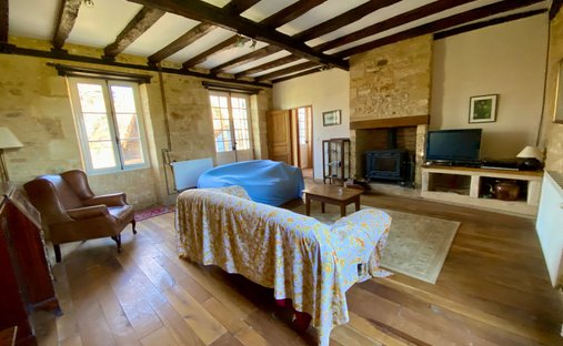 Castle for Sale in Le Bugue, Nouvelle-Aquitaine, France