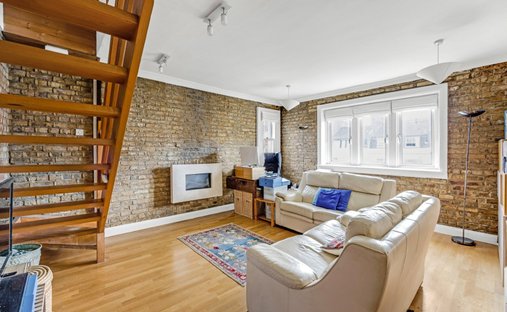 Apartment in Little Venice, Westminster, England 1
