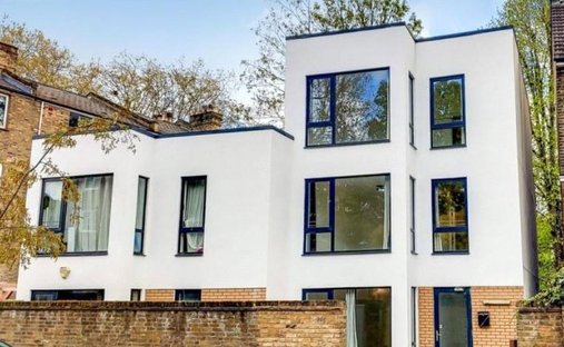 House in Clapton, Hackney, England 1