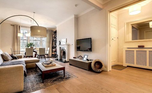 Apartment in Little Venice, Westminster, England 1