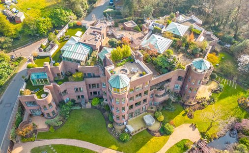 Penthouse in Hampstead, Camden, England 1