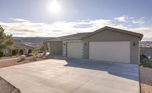 House in Toquerville, Utah, United States 1