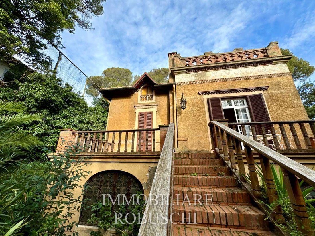 Villa in Castiglioncello, Rosignano Marittimo, Tuscany 2 - 16893347
