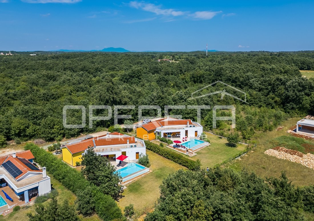 House in Svetvincenat, Istria County, Croatia 2 - 16893267