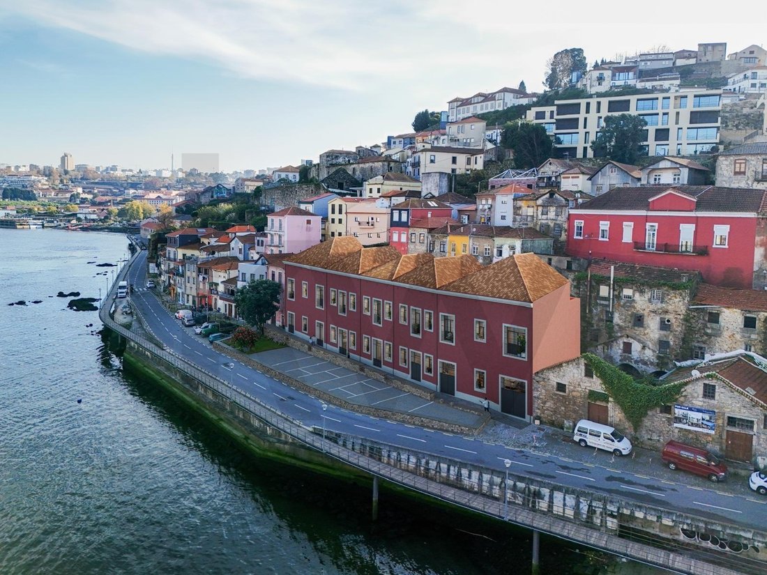 Apartment in Santa Marinha e Sao Pedro da Afurada, Porto District, Portugal 1 - 16888966