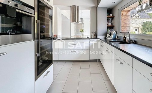 20 Minutes From The Sea : 19th C. Neogothic Style Chateau In Normandy