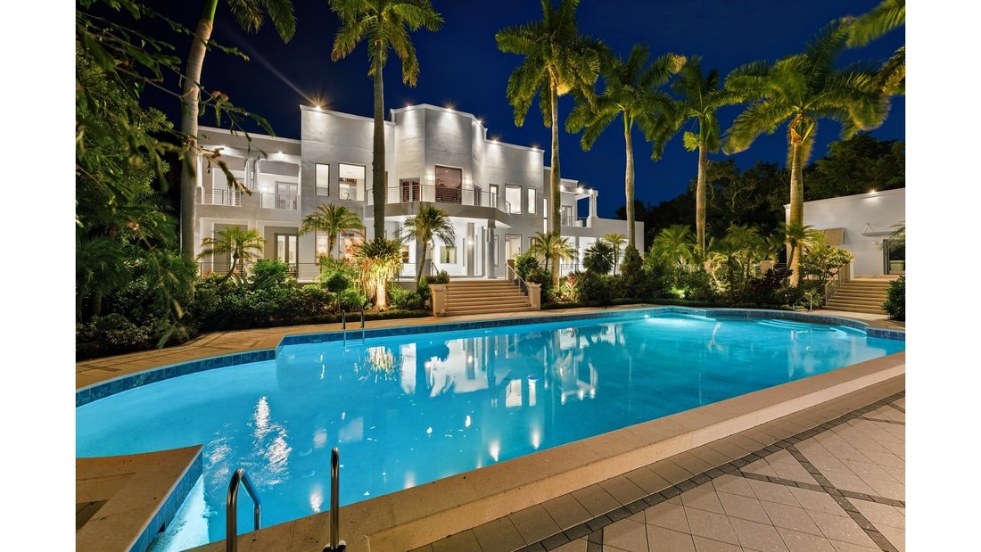 House in Sarasota, Florida, United States 2 - 16736141