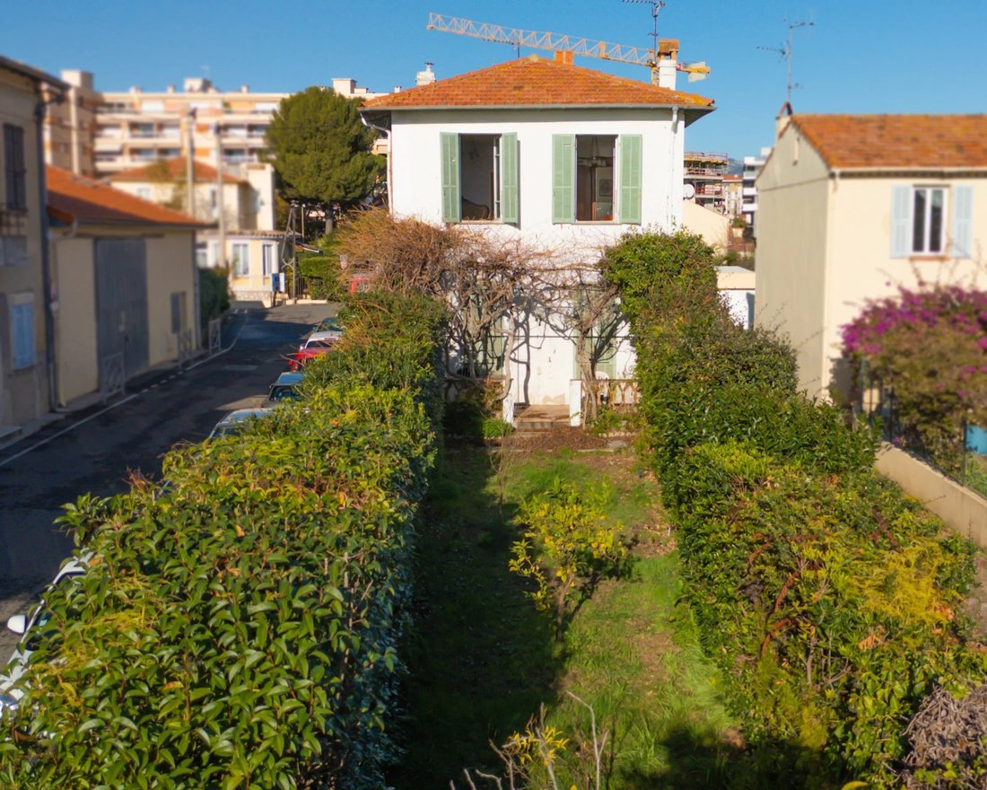 House in Cros de Cagnes-RN, Cagnes-sur-Mer, France 2 - 16891686