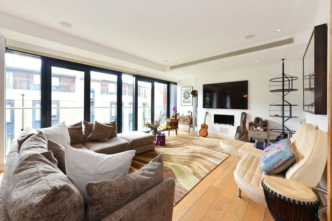 Apartment in Primrose Hill, Camden, England 3 - 16891000