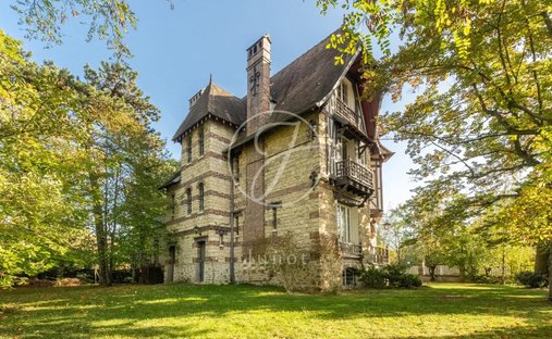 Château For Sale, 15 Rooms Le Vesinet 78110 - 4