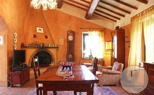 Castle for Sale in Lesa, Italy