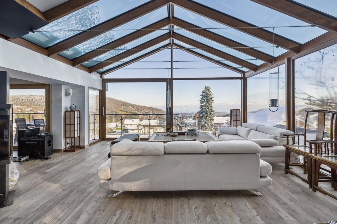 Villa Chalet: Charm, Authenticity And Alpine Serenity With Lake View