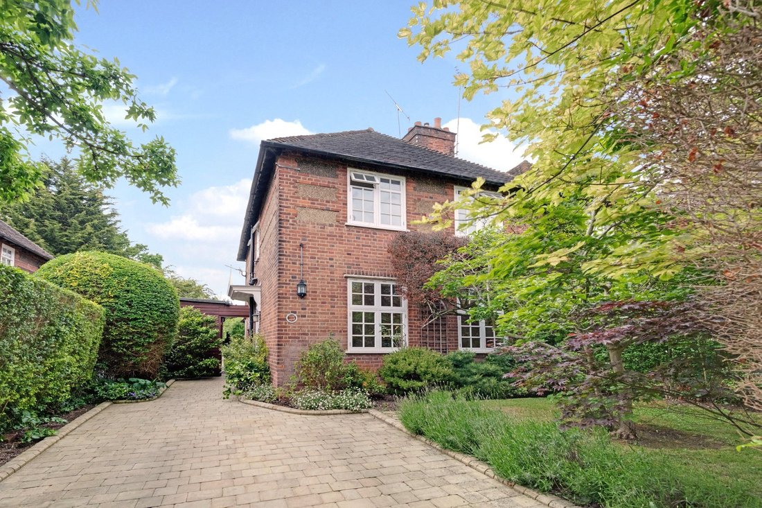 House in Temple Fortune, Barnet, England 1 - 16891687