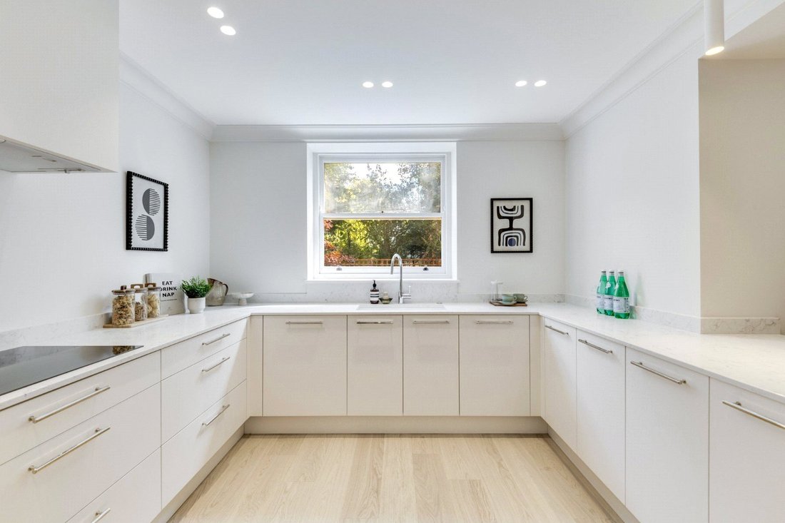 Apartment in Belsize Park, Camden, England 5 - 16891179