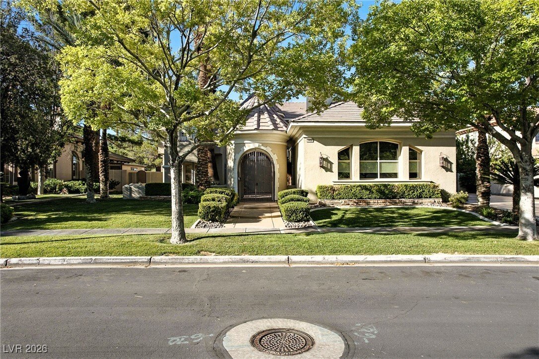 House in Las Vegas, Nevada, United States 4 - 16895060