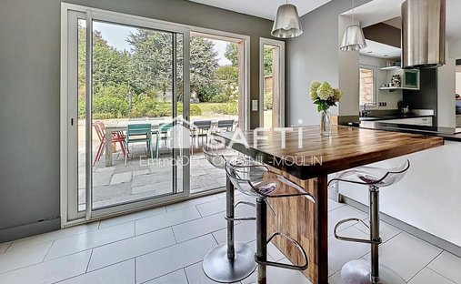 20 Minutes From The Sea : 19th C. Neogothic Style Chateau In Normandy