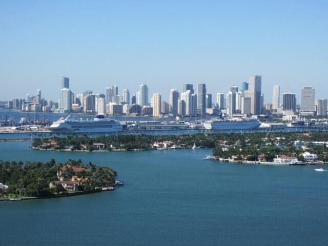 Condo in Miami Beach, Florida, United States 2 - 16798883