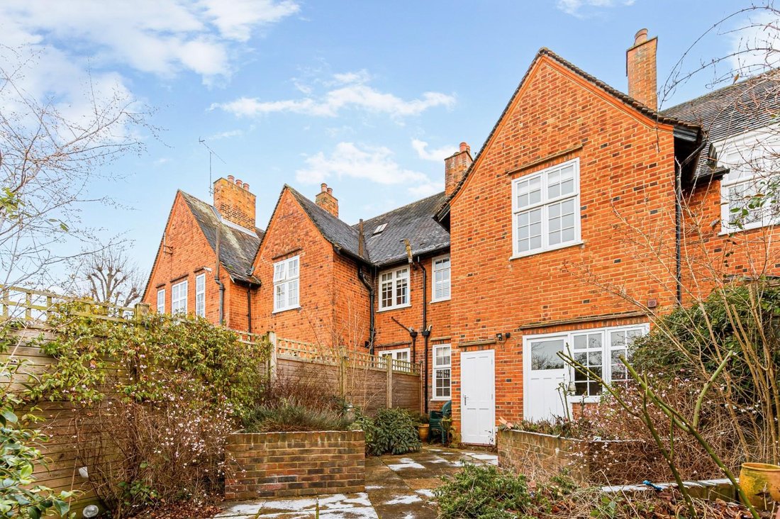 House in Ealing (London Borough of Ealing), Ealing, England 1 - 16892710