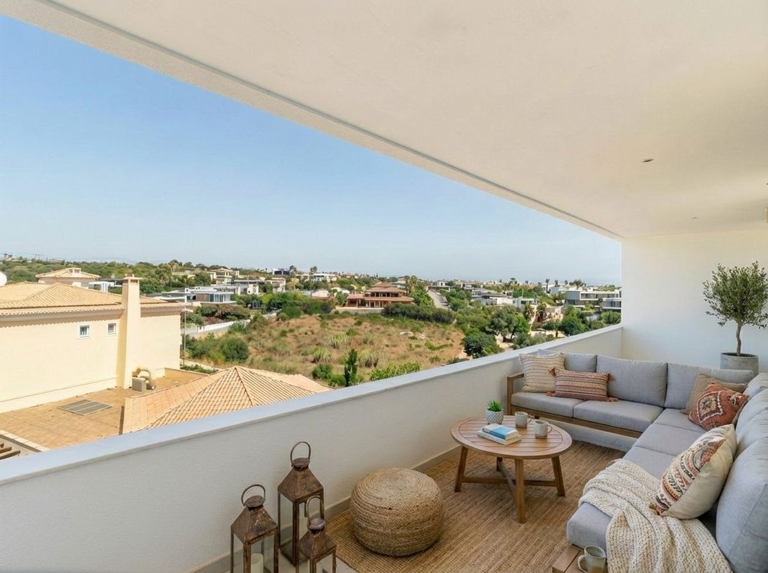 Apartment in Praia De Porto Mós, Sao Goncalo de Lagos, Algarve 1 - 16031573