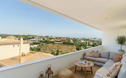 Apartment in Praia De Porto Mós, Sao Goncalo de Lagos, Algarve 1